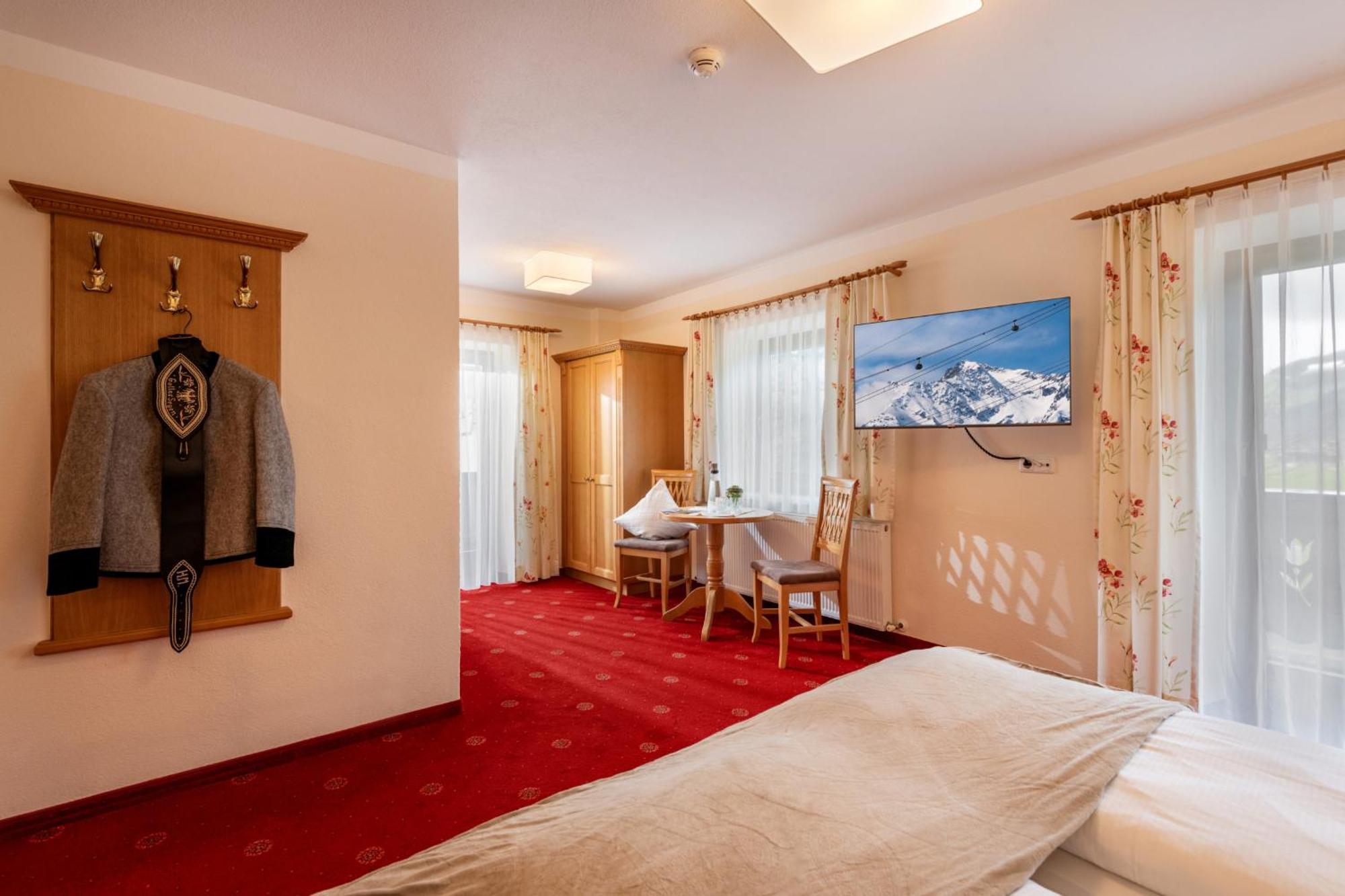 Hotel Garni Birkenhof マイヤーホーフェン エクステリア 写真